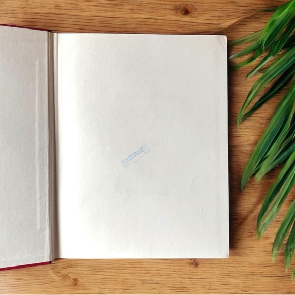 Hunting Humans: An Encyclopedia of Modern Serial Killers - 1990 Hardcover - Picture 8 of 11